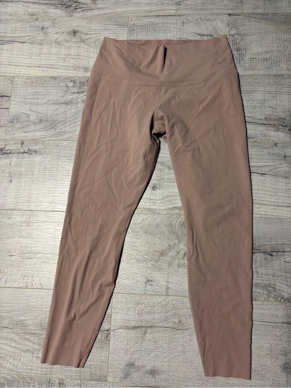 Nike Zenvy Dri Fit Women’s High-Waist Nude leggings